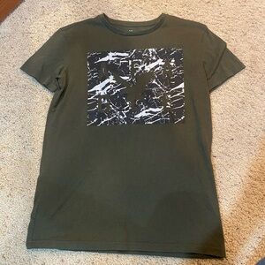 American Eagle Outfitters Dark Green Abstract Tee
